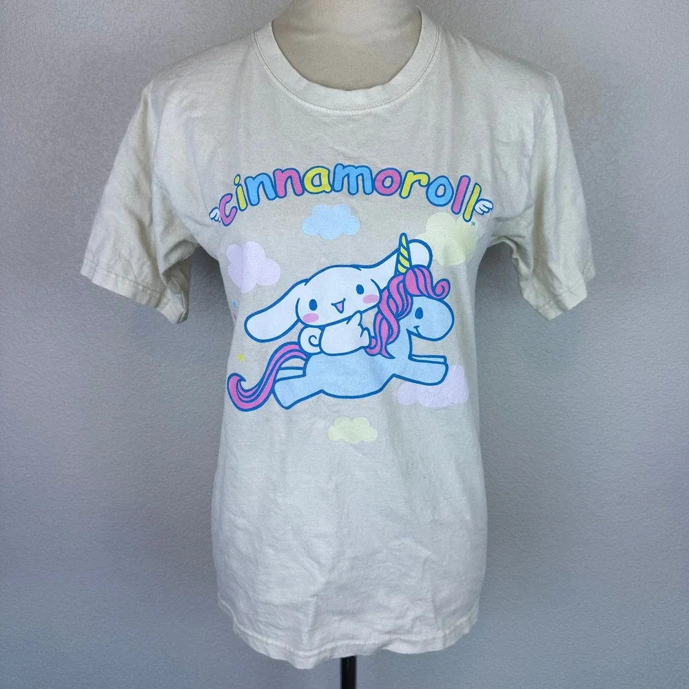 Sanrio Cinnamoroll Unicorn Ride Graphic Tee‎ Cream Cotton Shirt Womens Sz Small